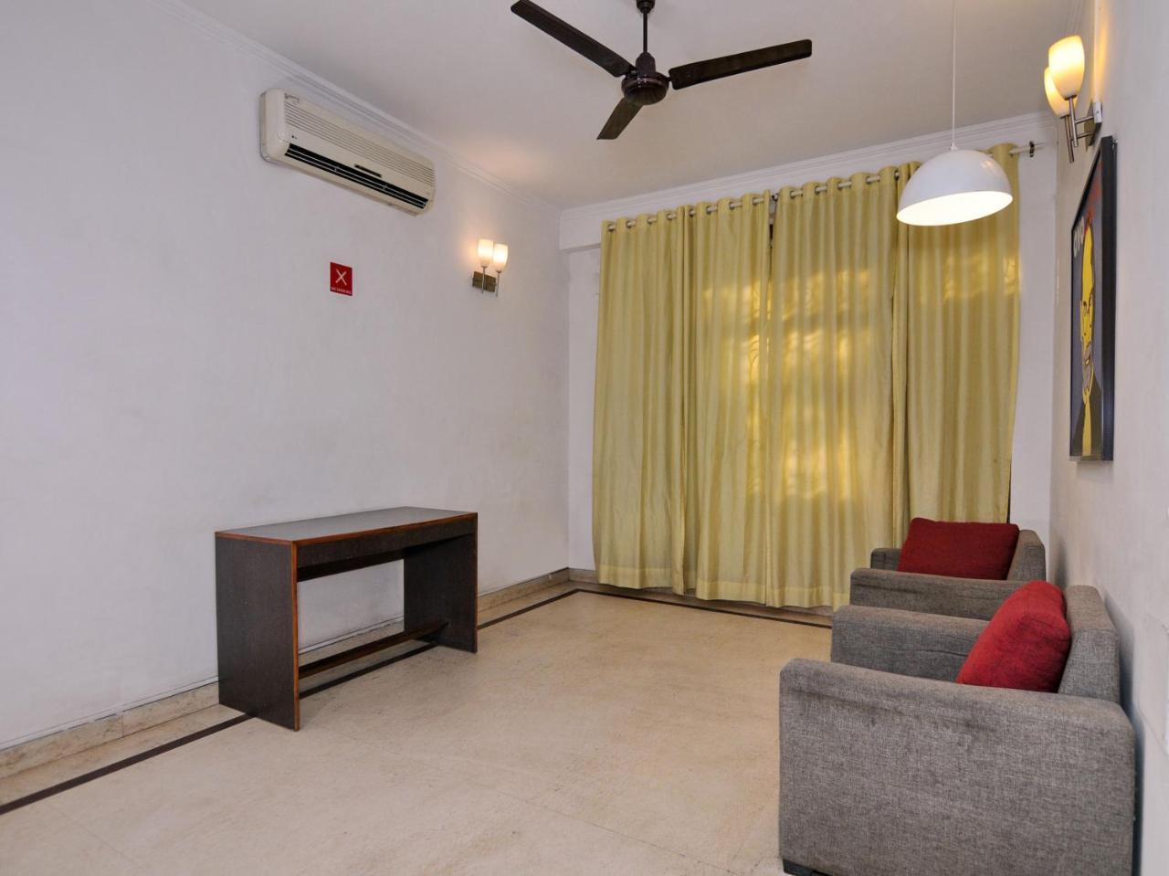 Oyo Flagship 592 Hauz Khas Village Ню Делхи Екстериор снимка
